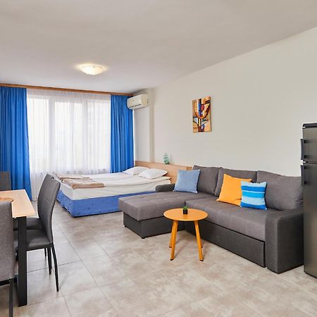 Apartment Kalina Pomorie Bagian luar foto